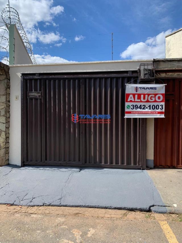 ALUGUEL CASA SETOR COIMBRA 1 Suítes 2 Quartos 3 Vagas 1 Banheiros