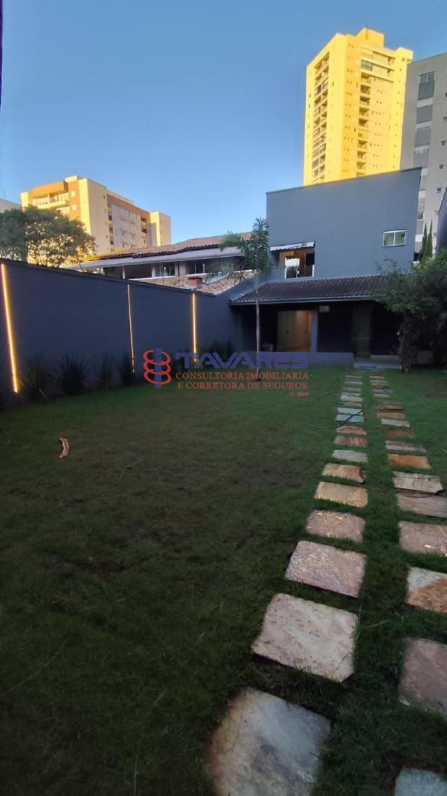 VENDA SOBRADO VILA ROSA 2 Suítes 3 Quartos 4 Vagas 3 Banheiros